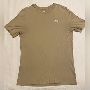Nike T-Shirt